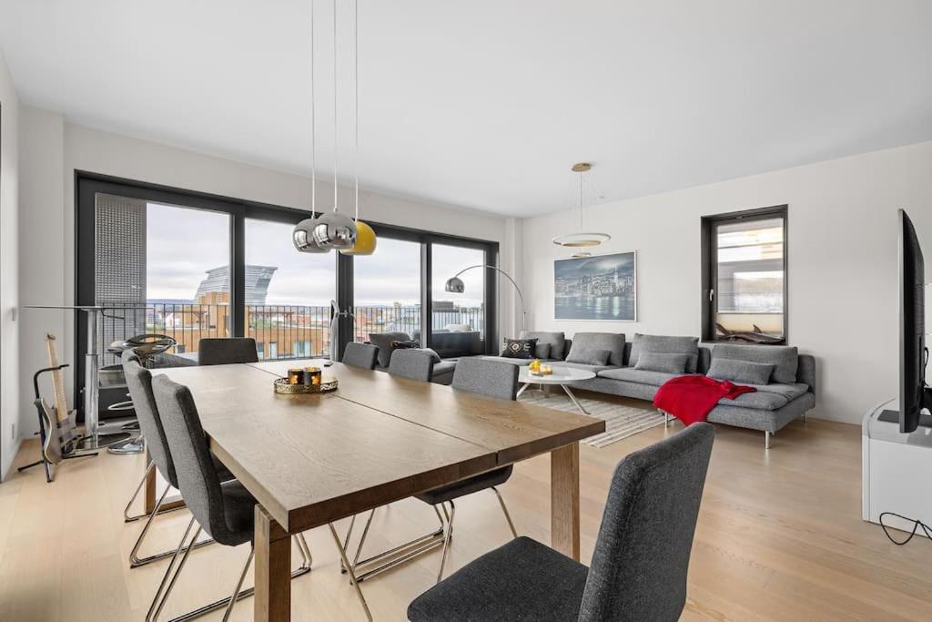 Modern 3Bed Room Sea View Apartment @ Oslo Barcode Exterior foto