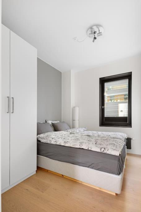 Modern 3Bed Room Sea View Apartment @ Oslo Barcode Exterior foto