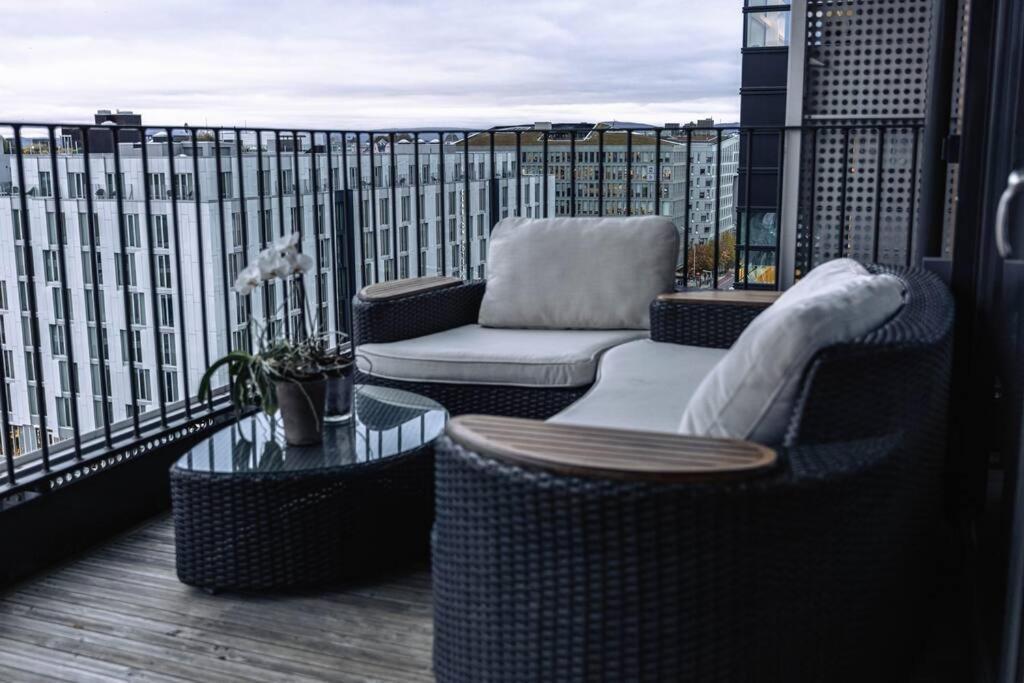 Modern 3Bed Room Sea View Apartment @ Oslo Barcode Exterior foto