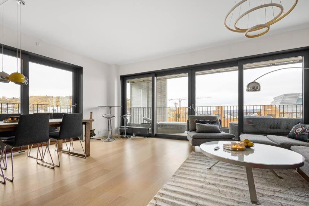 Modern 3Bed Room Sea View Apartment @ Oslo Barcode Exterior foto